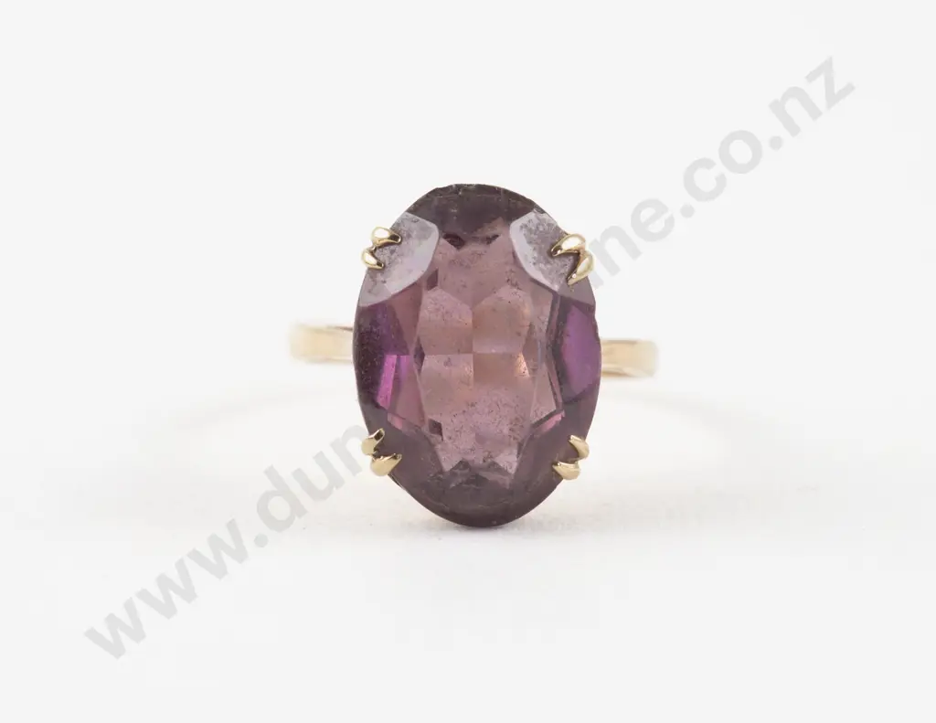 9ct Single Amethyst Dress Ring Image 1++
