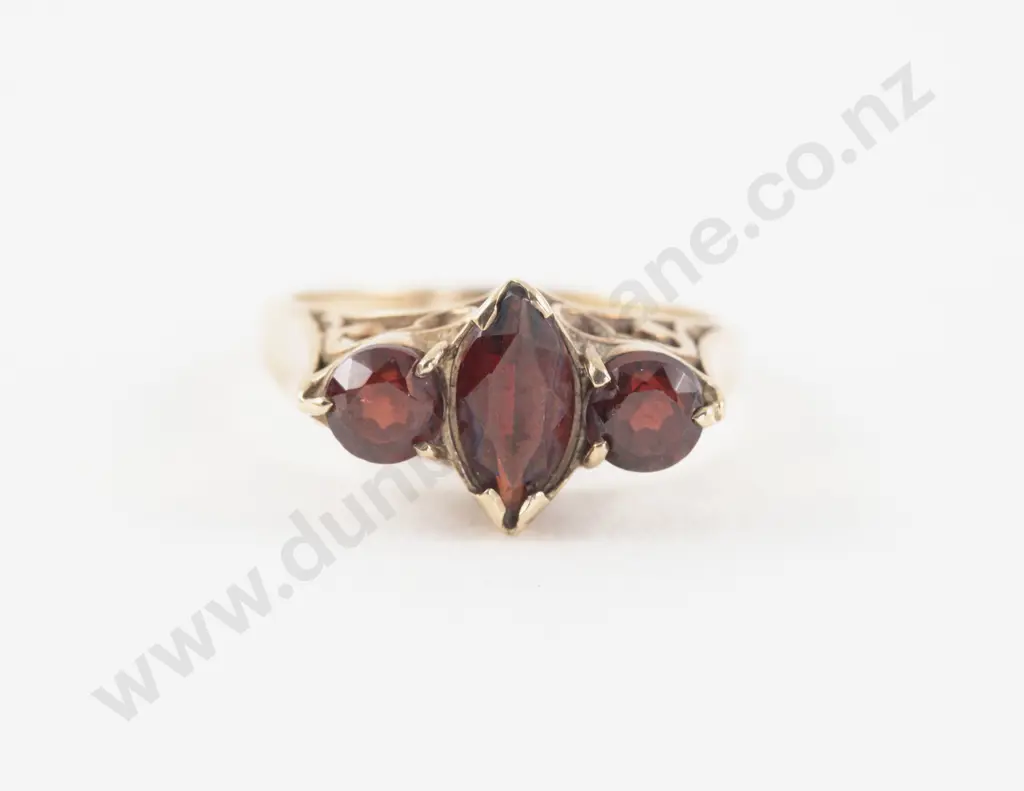 9ct Three Stone Garnet Bridge Ring Image 1++