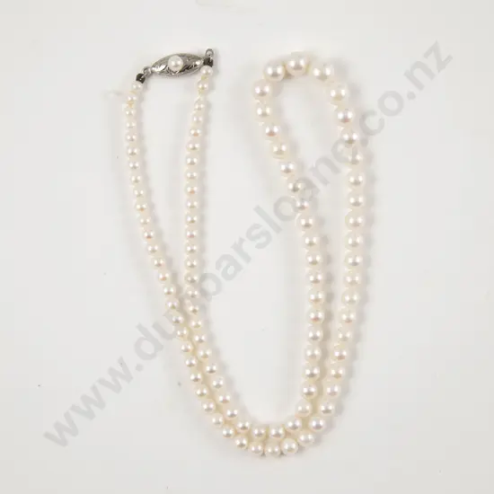 Single Strand Graduated Cultured Pearl Necklace