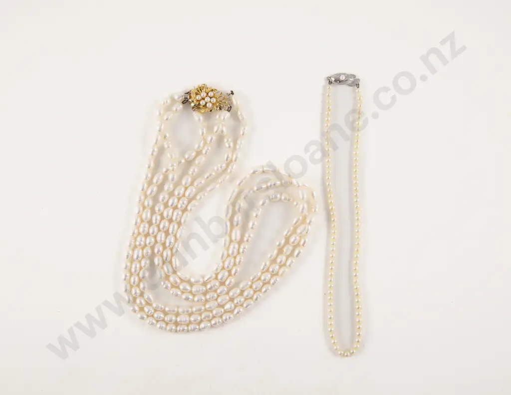 Single Strand Slightly Graduated Cultured Pearl Necklace Image 1++