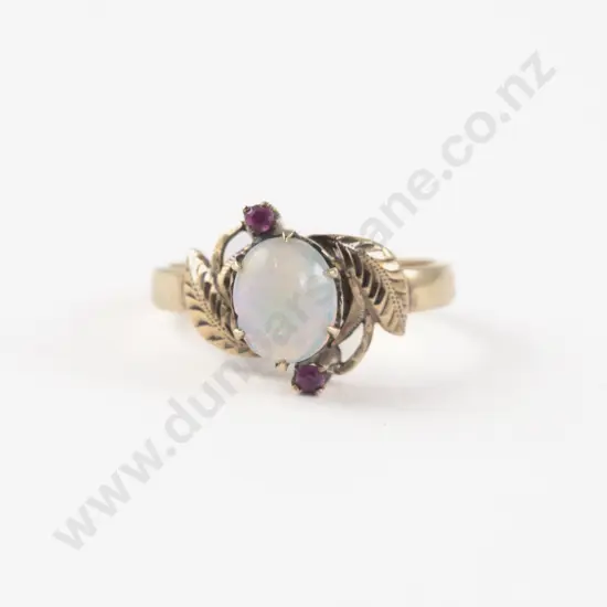 18ct & 9ct Three Stone Opal and Ruby Ring