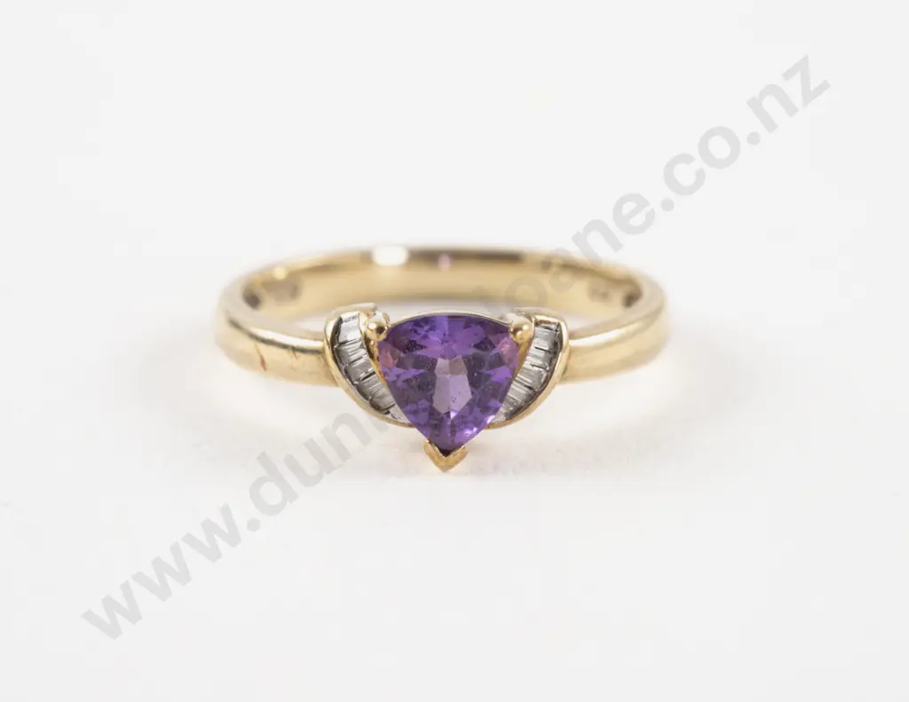9ct Eleven Stone Amethyst and Diamond Ring Image 1++