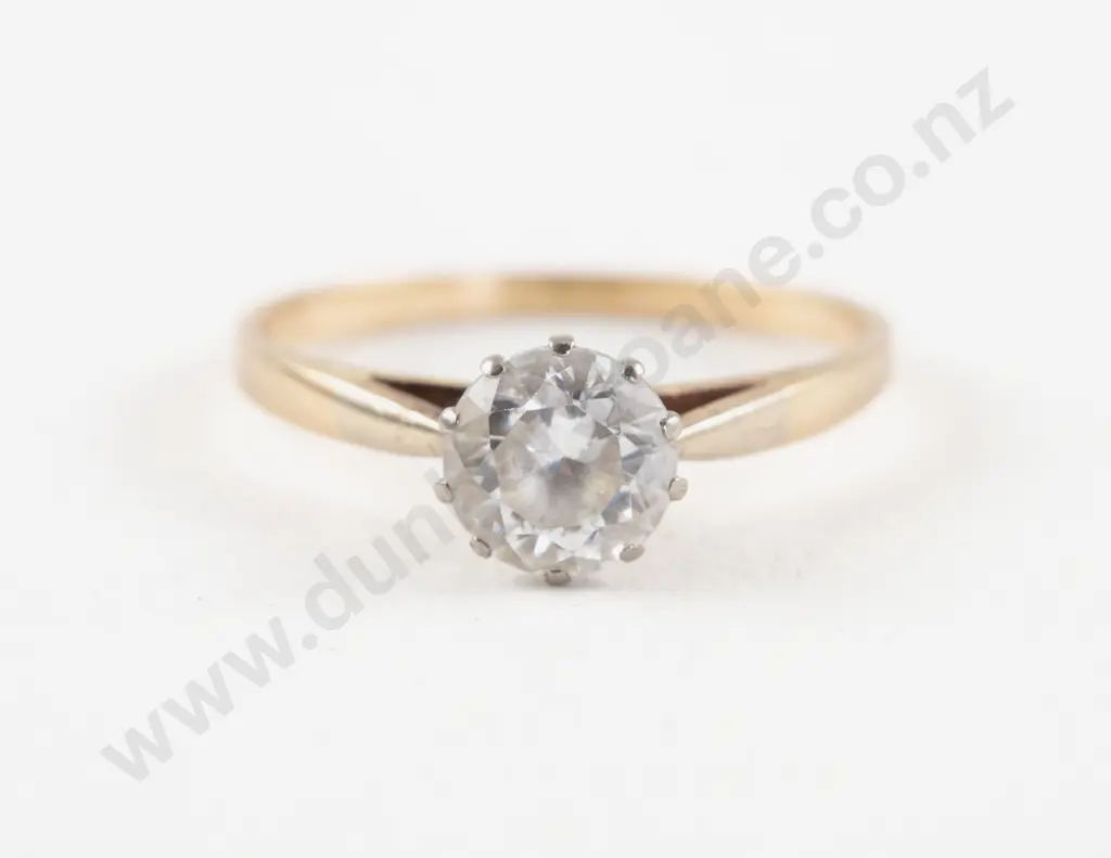 9ct Single White Spinel Ring Image 1++