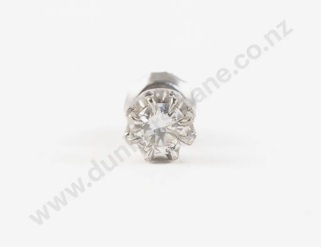 9ct White Gold Single Diamond Odd Stud Earring Image 1++