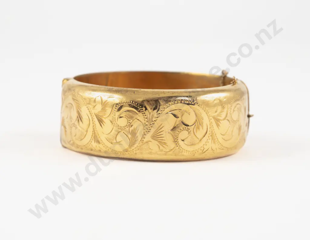 9ct Metal Core Wide Half Engraved Hinged Snap Bangle Image 1++