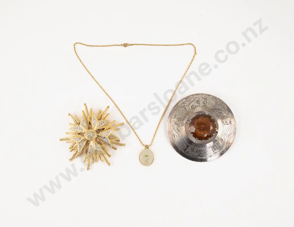 Jeweller Kenneth Jay Lane Star Burst Brooch Image 1++
