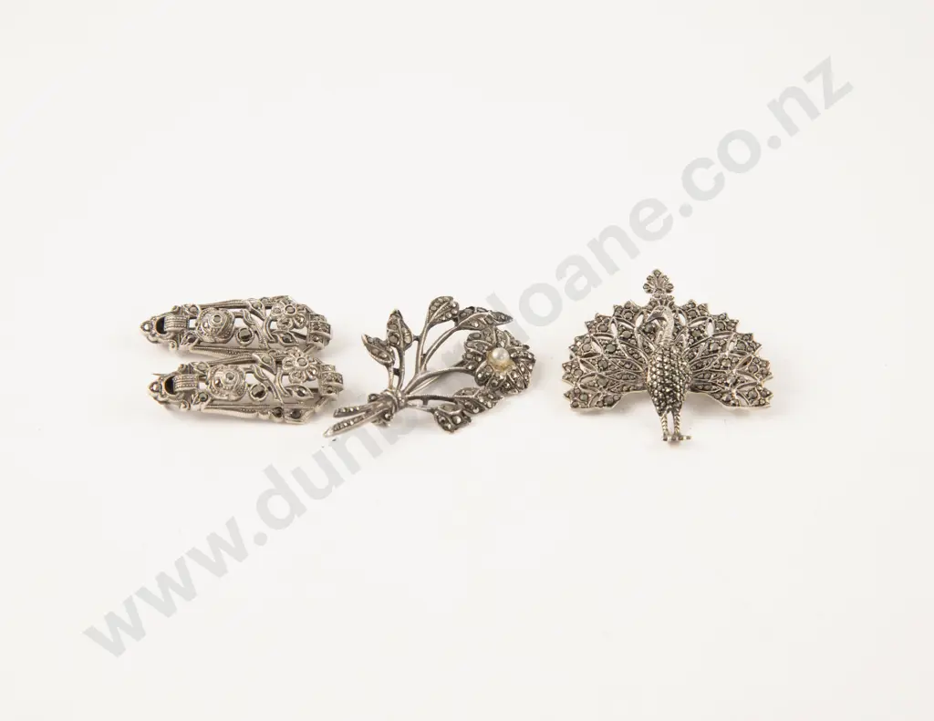 Sterling Silver Marcasite Peacock Brooch Image 1++