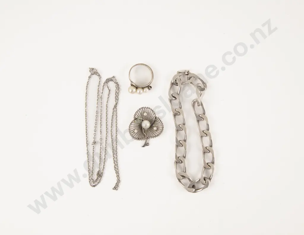 S/S Three Stone Cultured Pearl Ring with Pendant Image 1++