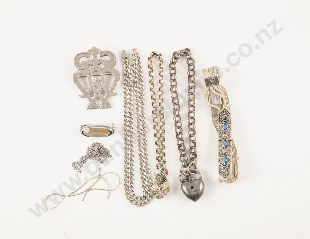 Collection of Assorted S/S Jewellery Image 1++