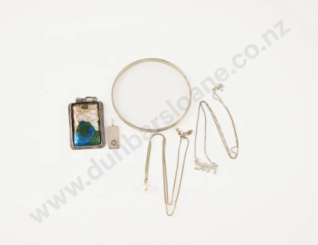 Small Collection of Assorted S/S Jewellery Image 1++