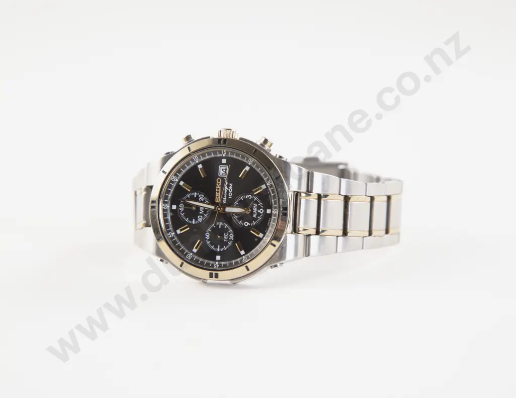 Seiko Solar Chronograph Gents Wrist Watch Image 1++