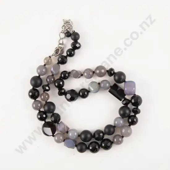 Single Strand Beaded Necklace