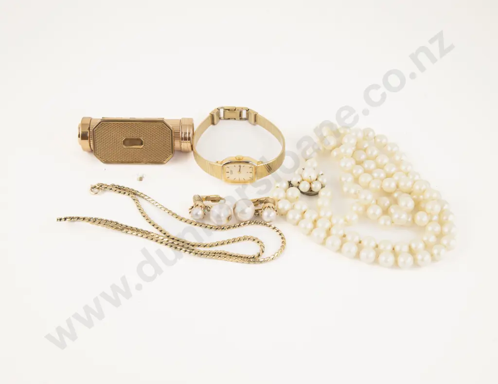 Small Collection of Assorted Costume jewellery Image 1++