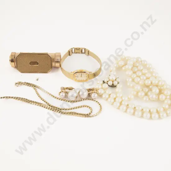 Small Collection of Assorted Costume jewellery