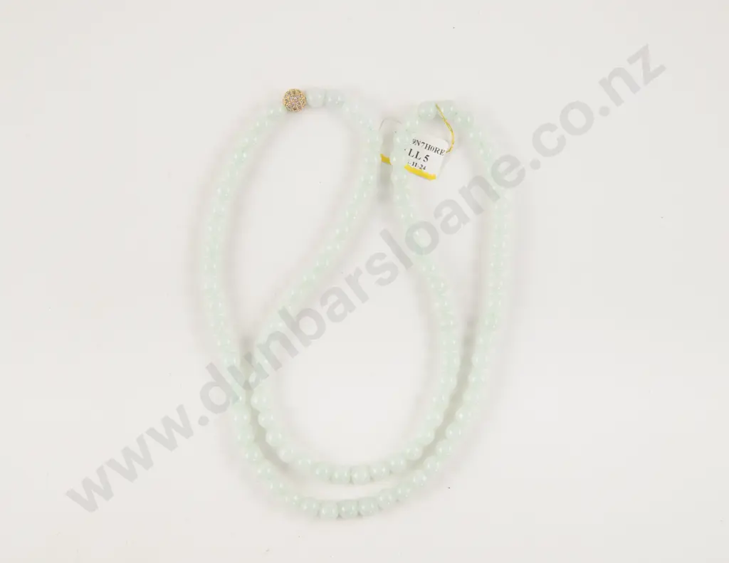 Single Strand Jade Bead Necklace with Crystal Bead Pendant Image 1++