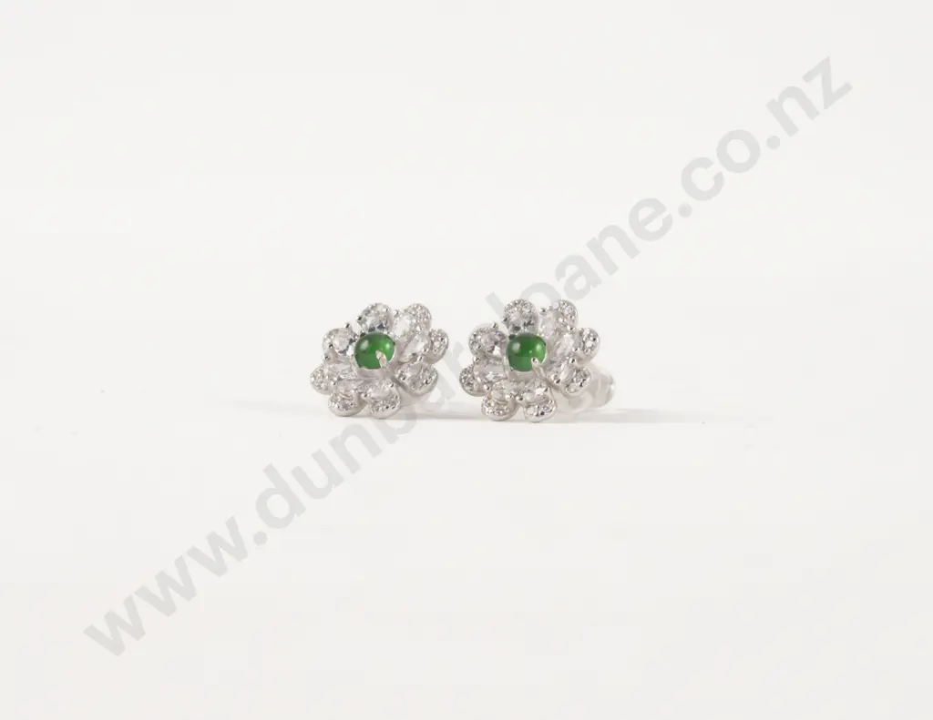 S/S Jade Flower Stud Earrings Image 1++