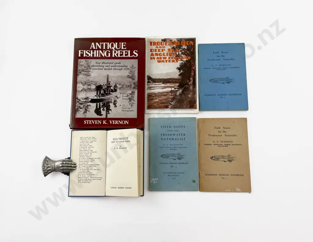 7 Fishing Books Image 1++