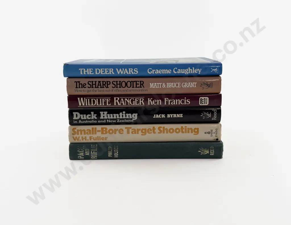 6 New Zealand Hunting Books Image 1++