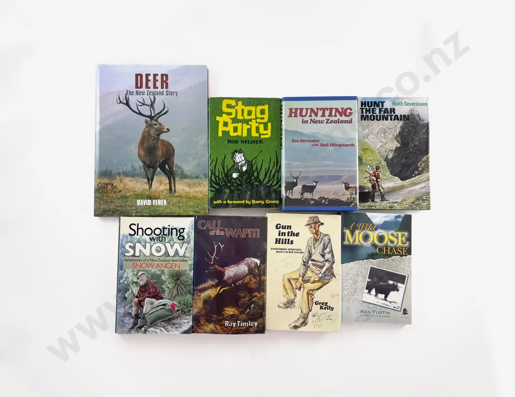 8 New Zealand Hunting Books Image 1++
