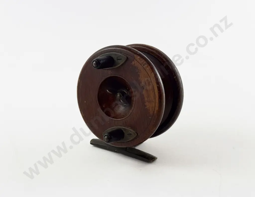 Vintage Walnut Nottingham Fly Reel Image 1++