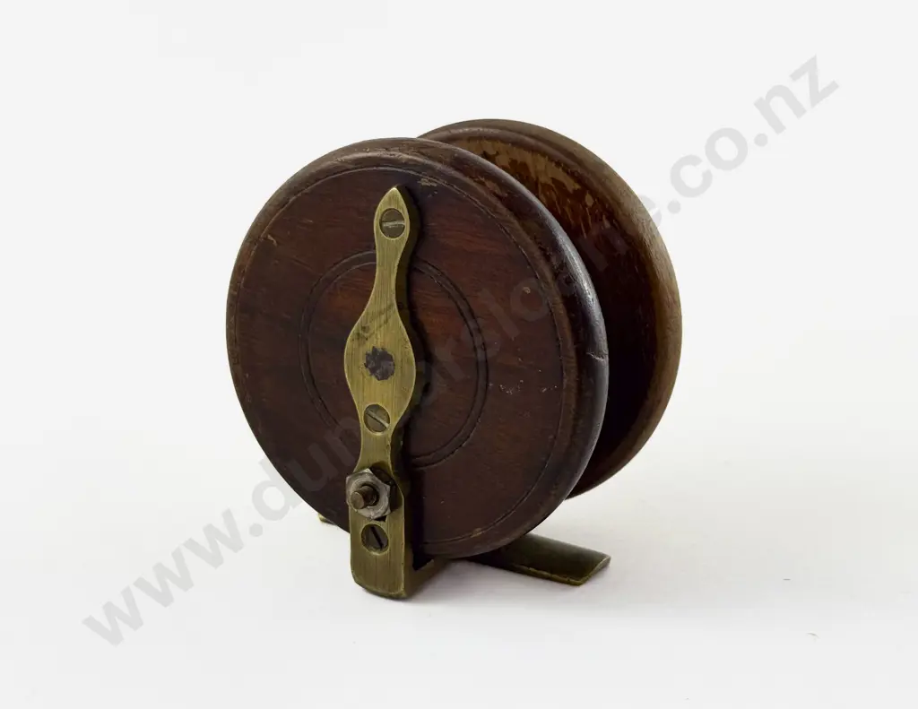 Vintage Walnut Nottingham Star Back Fly Reel Image 1++
