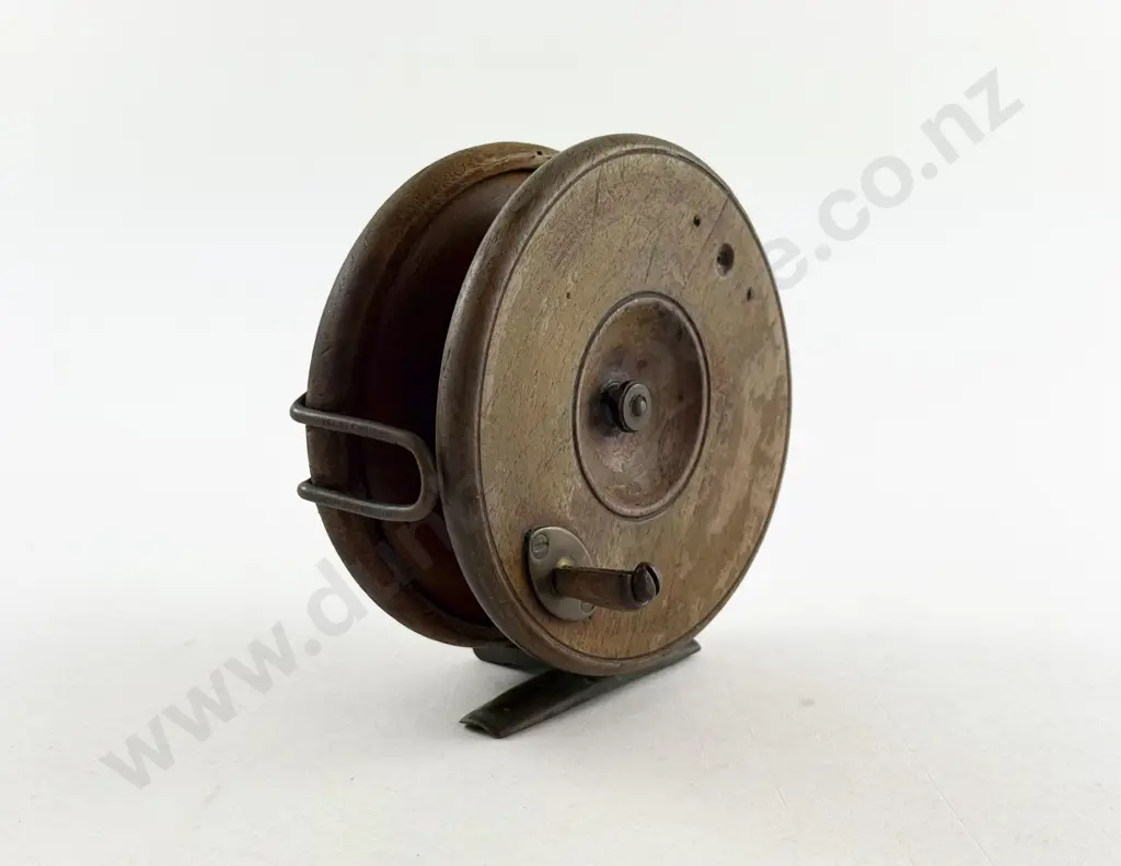 Vintage Walnut Nottingham Star Back Fly Reel Image 1++