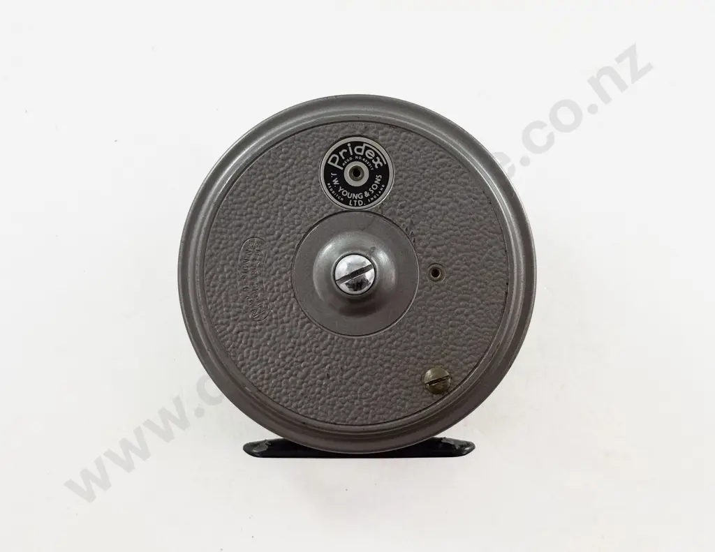Pridex Alloy Fly Reel With Original Box by J. W. Young & Sons Ltd Image 1++
