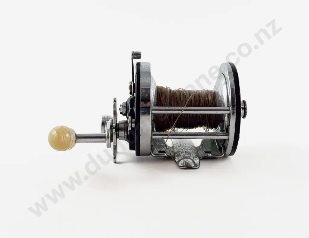 Vintage Penn Surfmaster No 150 Spinning Reel Image 1++