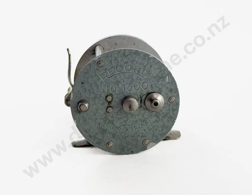 Ocean City 949 & Record No 1300 Spinning Reels (2) Image 1++