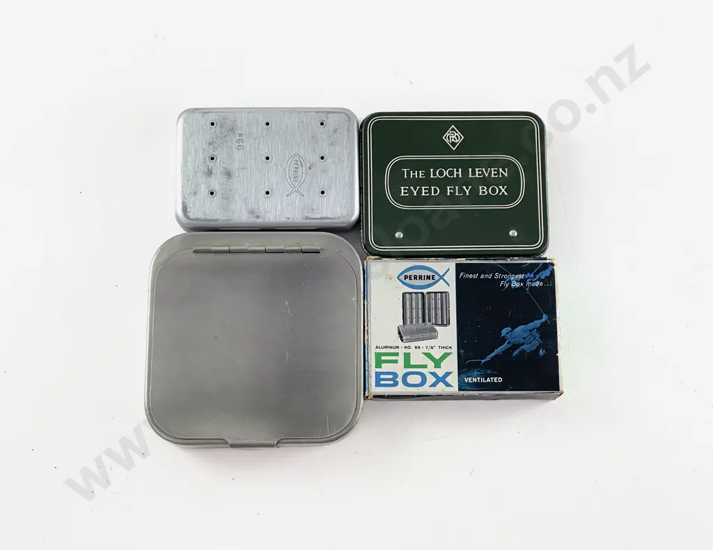 The Loch Leven Eyed Fly Box & 3 Aluminium Fly Boxes & Flies Image 1++