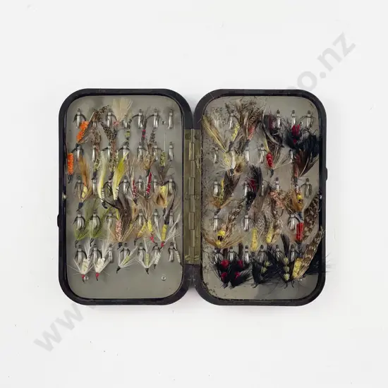 Vintage Hardys Neroda Brown Bakelite Box Of Mixed Trout Flies