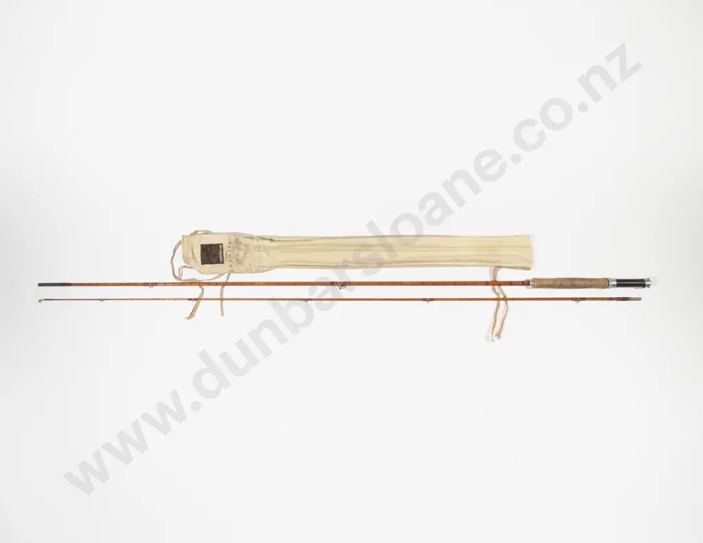 Vintage 2 Piece "The Makuri" 2 Piece Split Cane Fly Rod by W H Tisdall NZ Image 1++