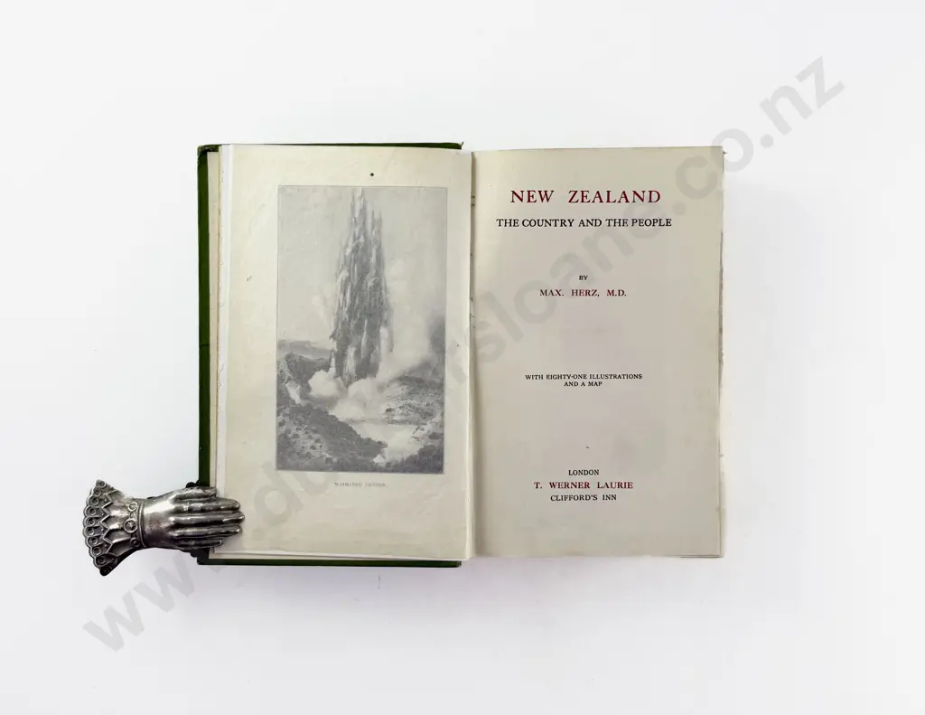 Herz Max - New Zealand The Country And The People Image 1++