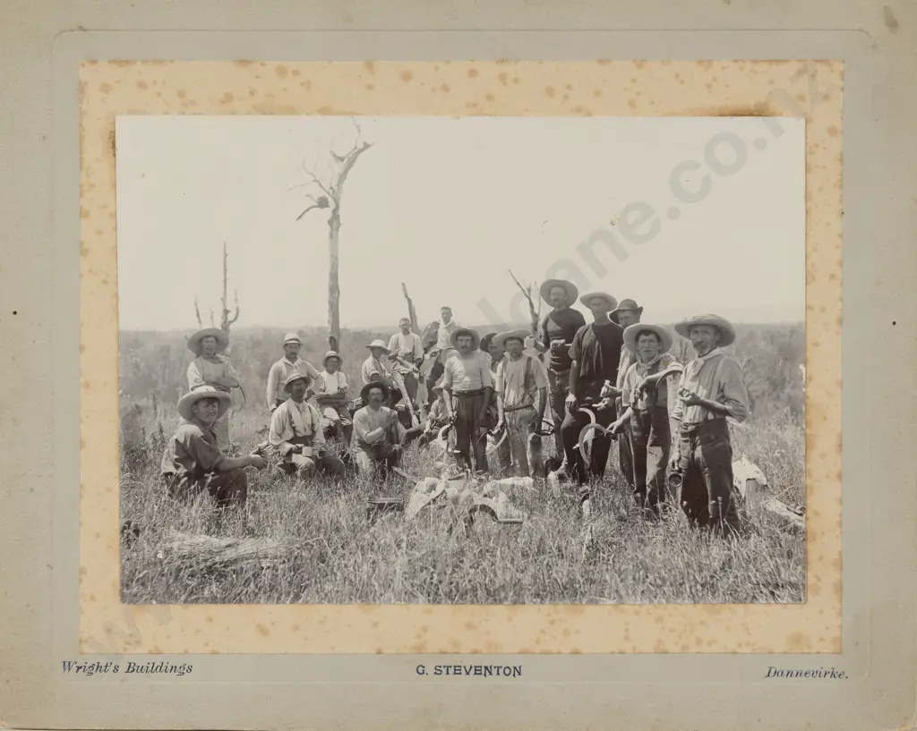 2 Vintage NZ Photographs Image 1++