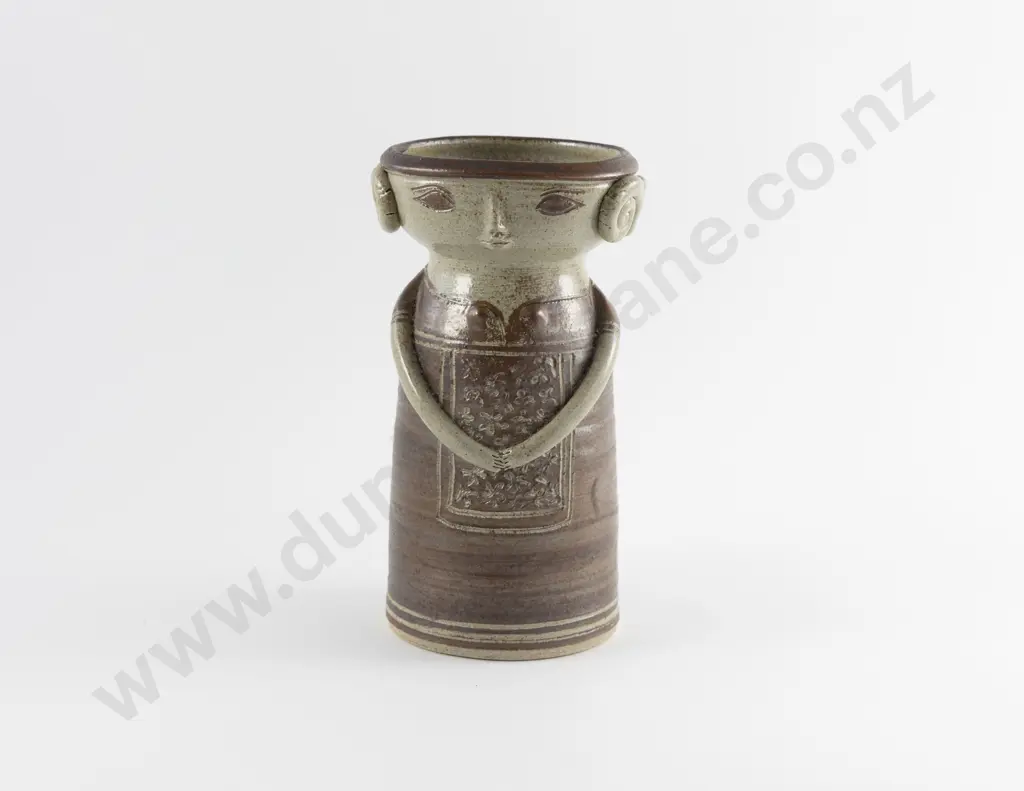 Pamella Annsouth Maiden Vase Image 1++