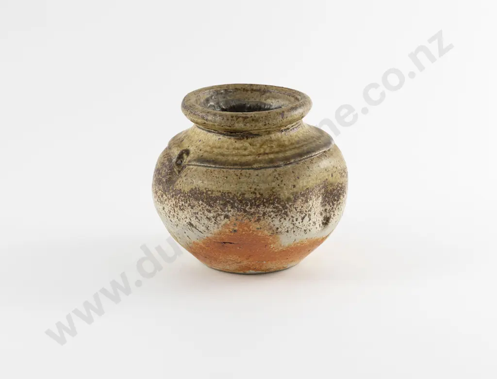 Len Castle Vase Image 1++
