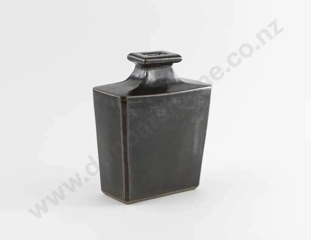Bruce Martin Rectangular Vase Image 1++