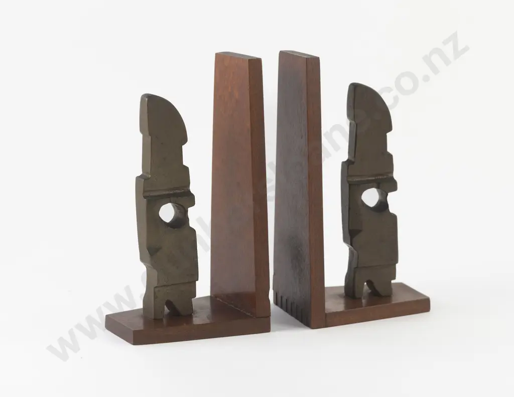 Pair of Bronze and Hardwood Bookends in the Manner of Guy Ngan Image 1++