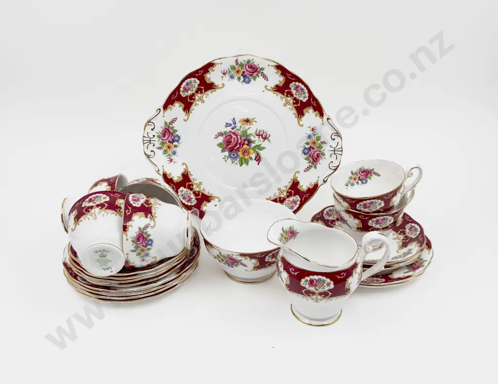 Royal Standard "Lady Fayre" Pattern Part Teaset Image 1++