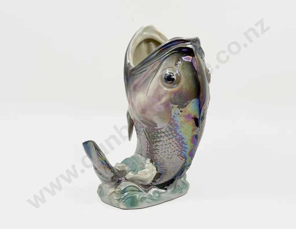 Large Wembley Ware Fish Vase Image 1++