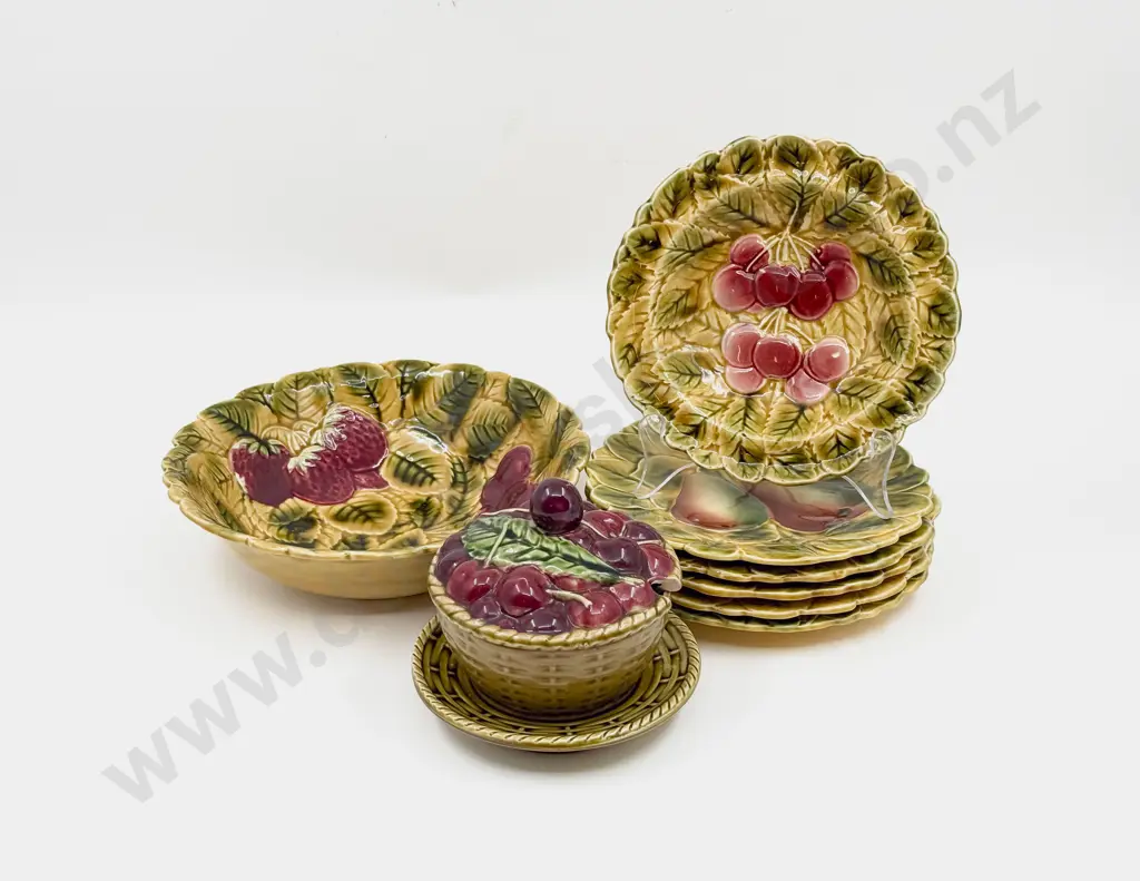 Quantity of Assorted Sarreguemines China Image 1++