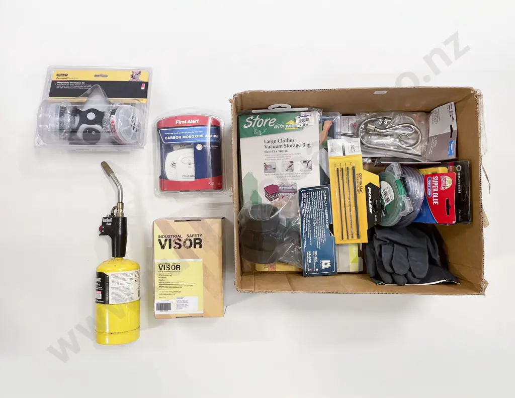Quantity of Assorted DIY Accessories Image 1++