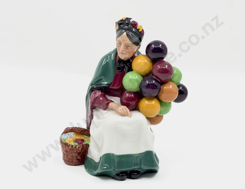 RD Figure "The Old Balloon Seller" Image 1++