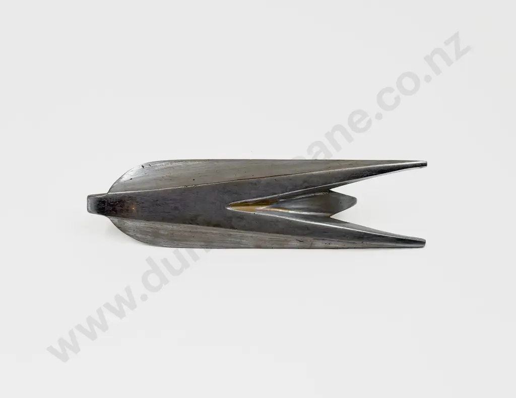 C1950's American Hood Ornament Image 1++