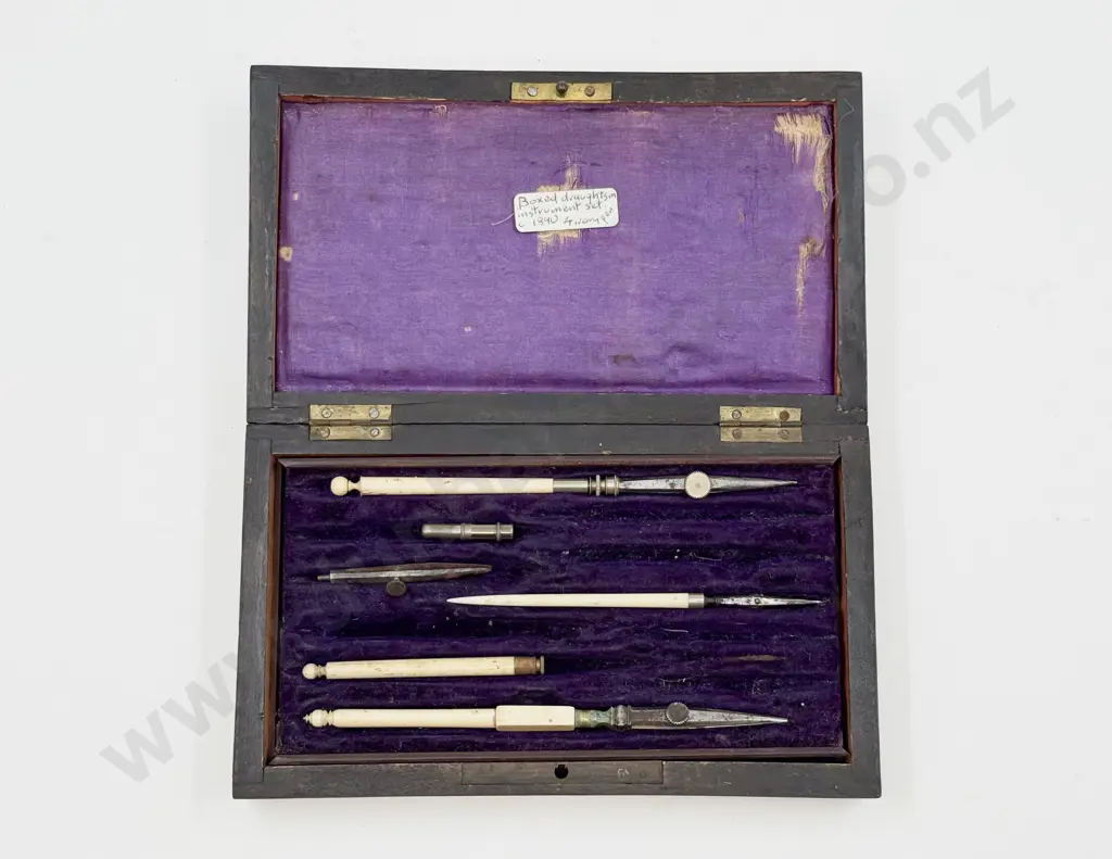 Quantity of Assorted Vintage Measuring Implements incl Four Ivory Handled Image 1++