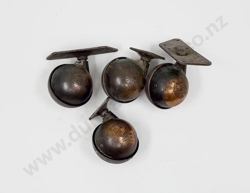 Two Pairs of Vintage Castors Image 1++
