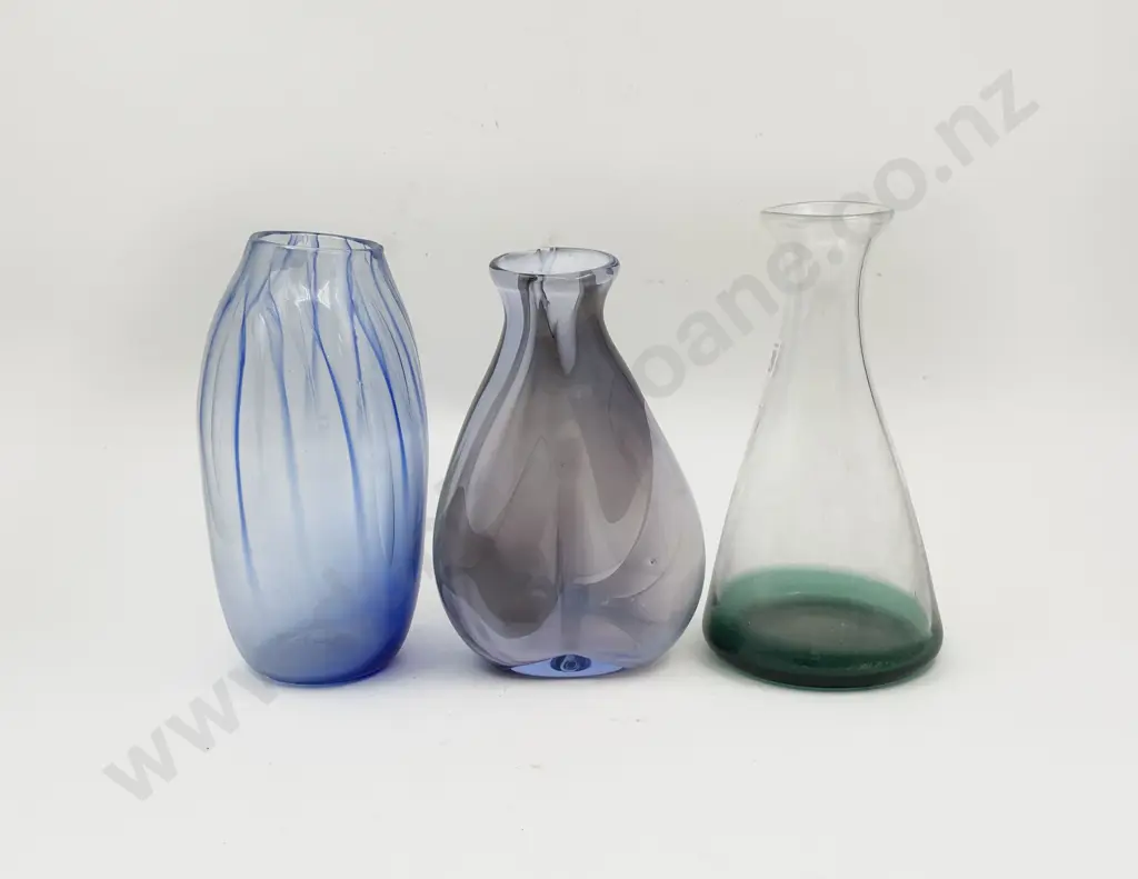 Three Assorted Art Glass Vases Image 1++