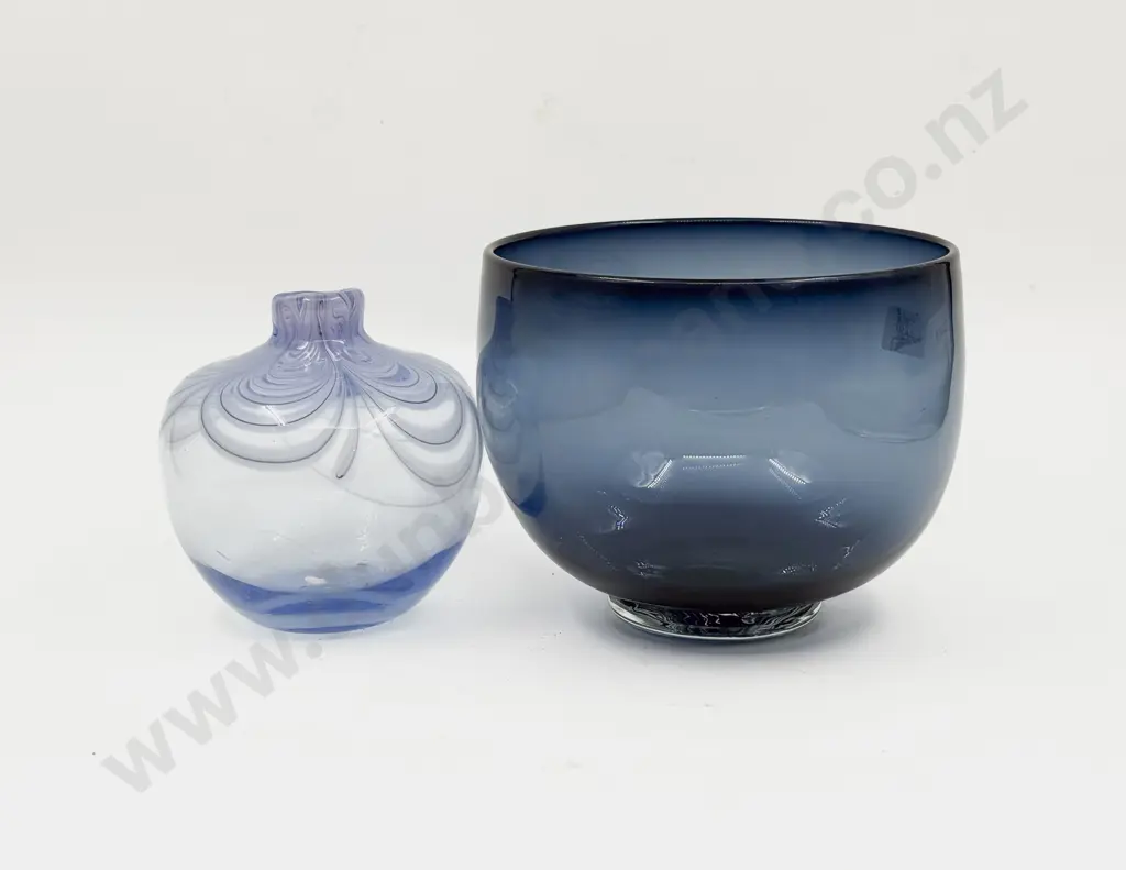 NZ Studio Art Glass Pedestal Bowl together with NZ Art Glass Vase Image 1++
