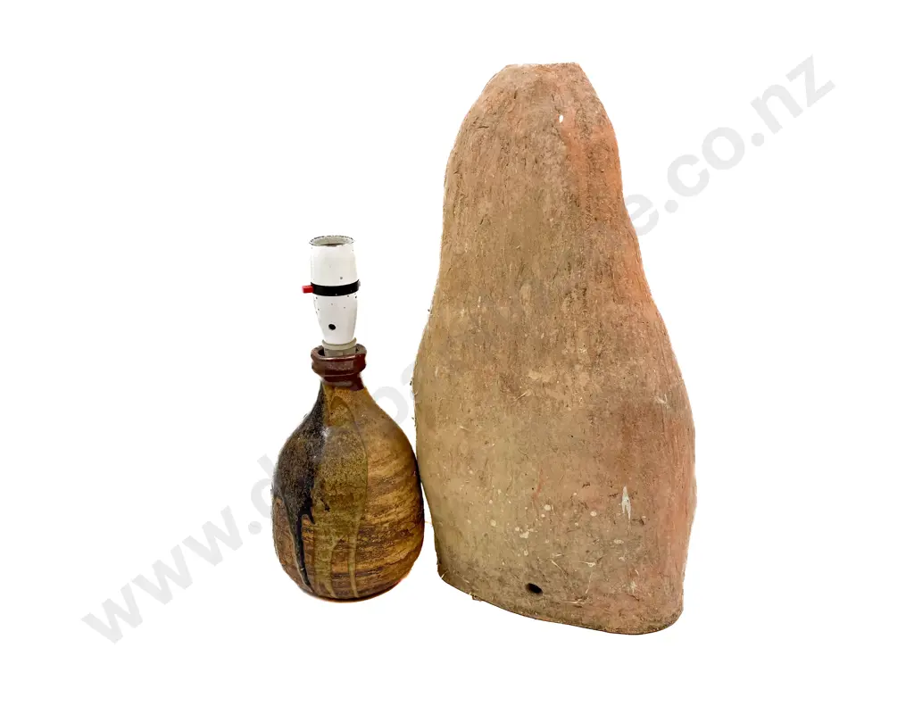 Small NZ Pottery Lamp Base & Other Image 1++
