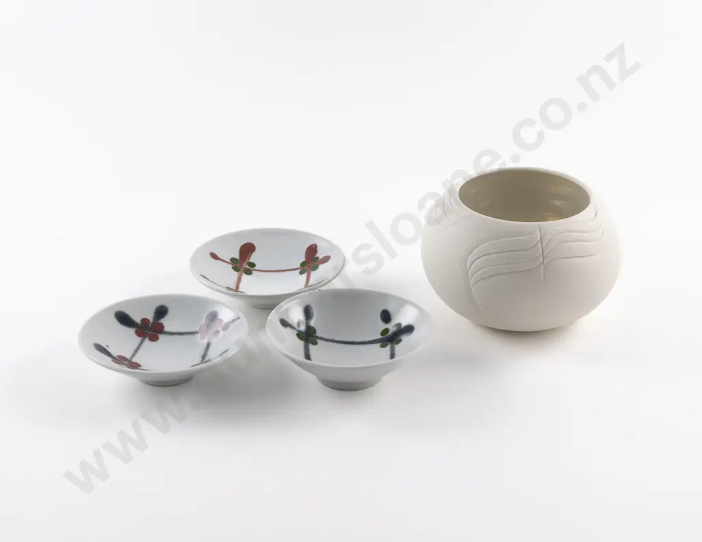 Norma Gibb Compressed Ovoid Vase Image 1++